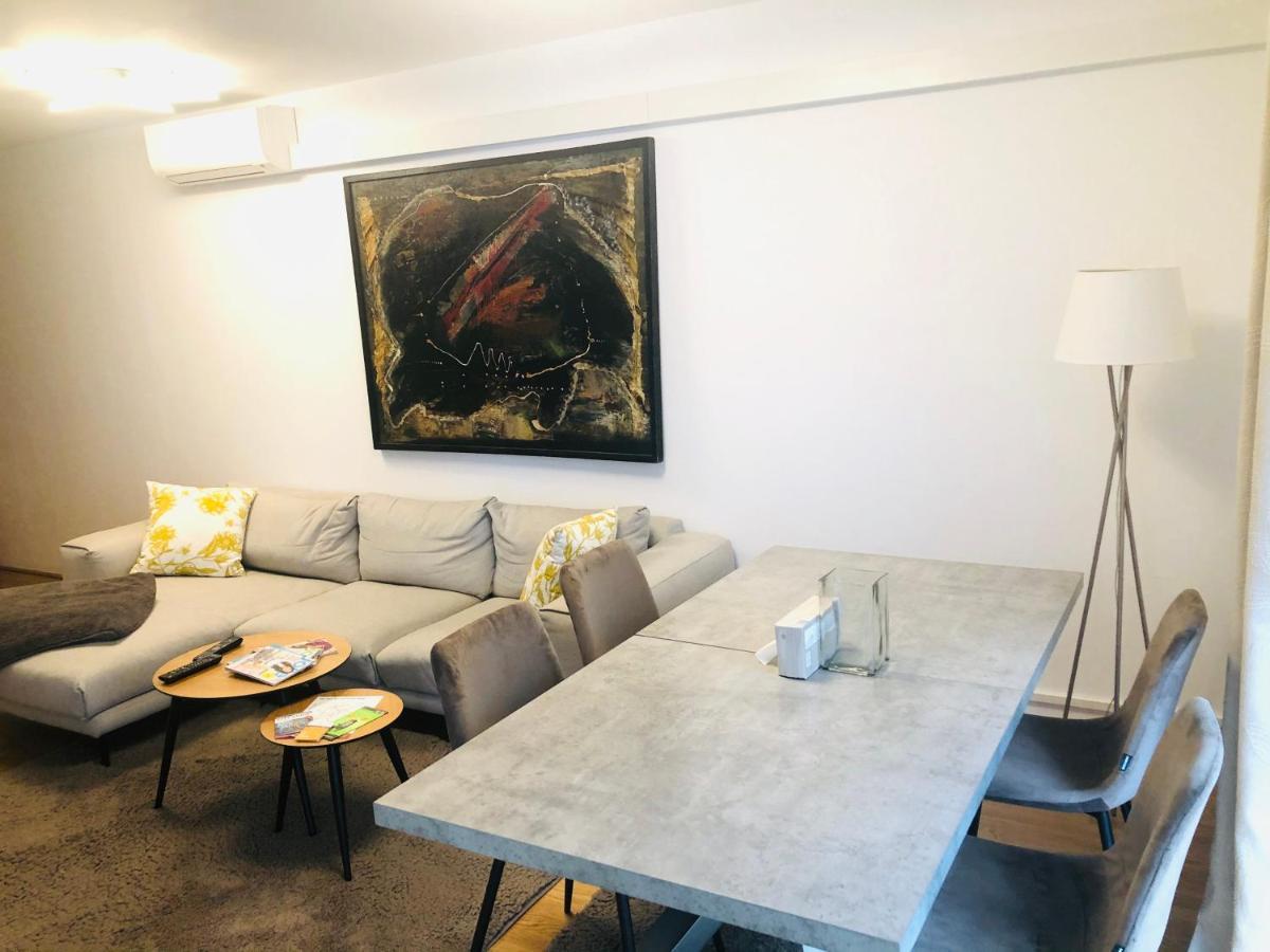 Amazing Austria Center Apartment Near Uno City Wina Bagian luar foto