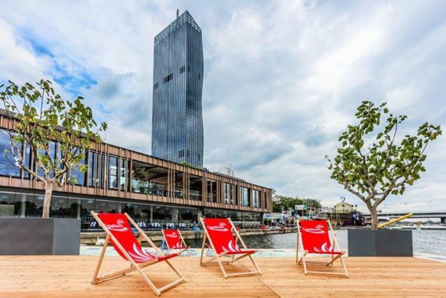 Amazing Austria Center Apartment Near Uno City Wina Bagian luar foto