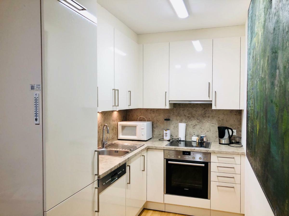 Amazing Austria Center Apartment Near Uno City Wina Bagian luar foto