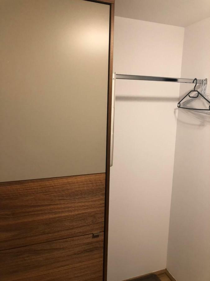Amazing Austria Center Apartment Near Uno City Wina Bagian luar foto